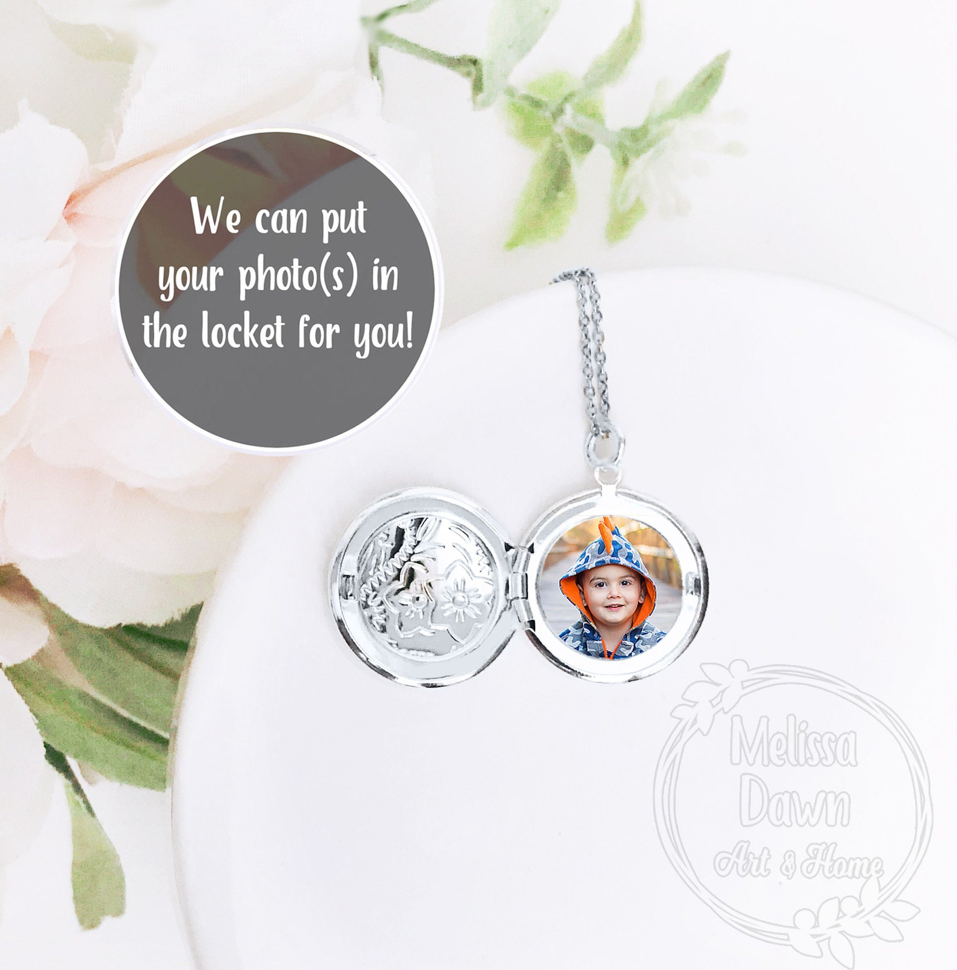 Locket Necklace / Flower Locket / Birthstone Locket / Photo Locket / Dainty Locket / Locket Photos / Personalized Locket / Picture Locket